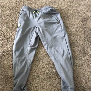 Joggers shirts jeans